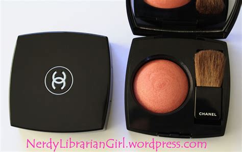 chanel joues contraste powder blush no 55 in love